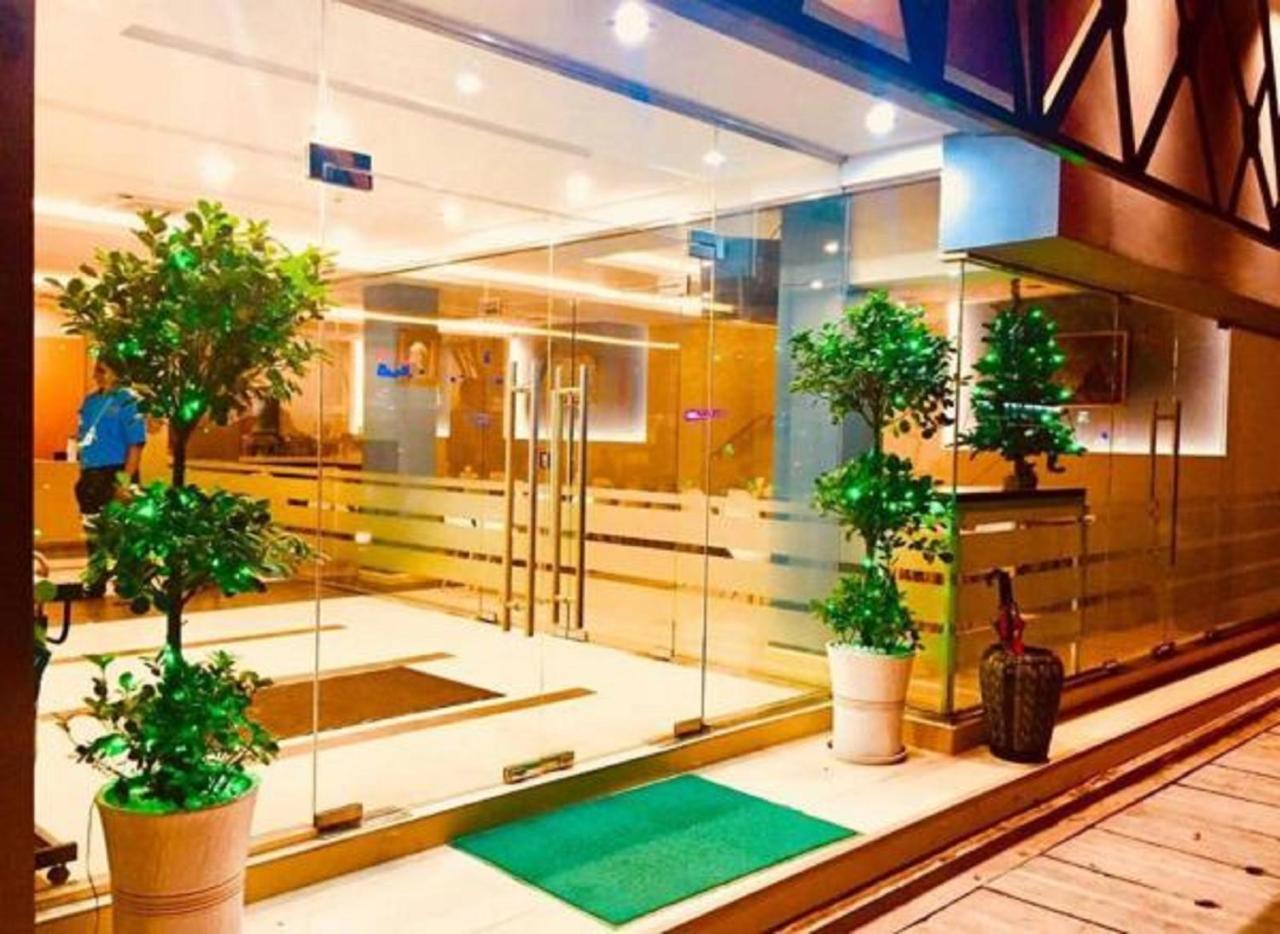 Eastern Hotel Yangon Exterior foto